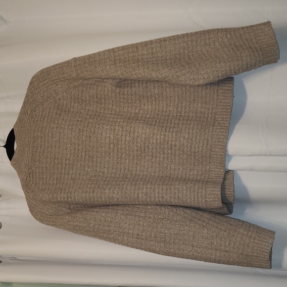 Button Down Cardigan - Picture 5 of 6